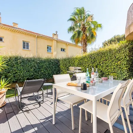 Le Patio - T2 Wonderful - 150m - Clim - Parking Prive - Wifi