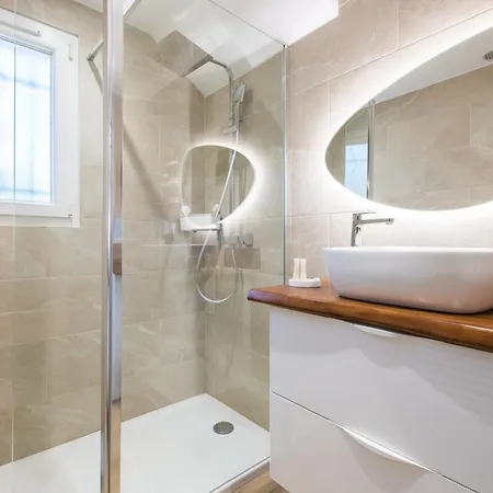 דירה Le Patio - T2 Wonderful - 150m - Clim - Parking Prive - Wifi *