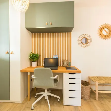 Le Patio - T2 Wonderful - 150m - Clim - Parking Prive - Wifi דירה *