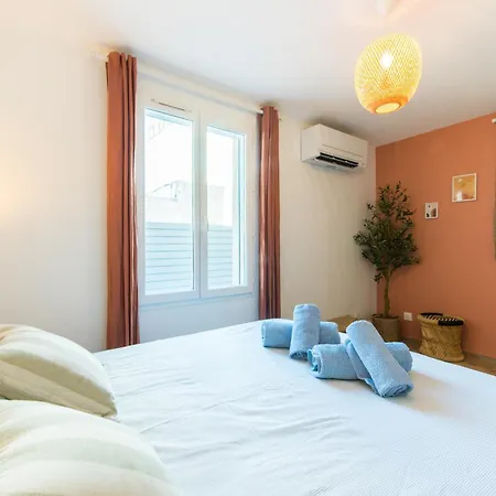 Le Patio - T2 Wonderful - 150m - Clim - Parking Prive - Wifi דירה לה קיוטאט