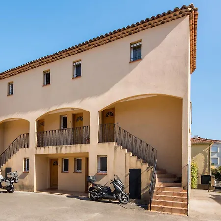 Le Patio - T2 Wonderful - 150m - Clim - Parking Prive - Wifi דירה